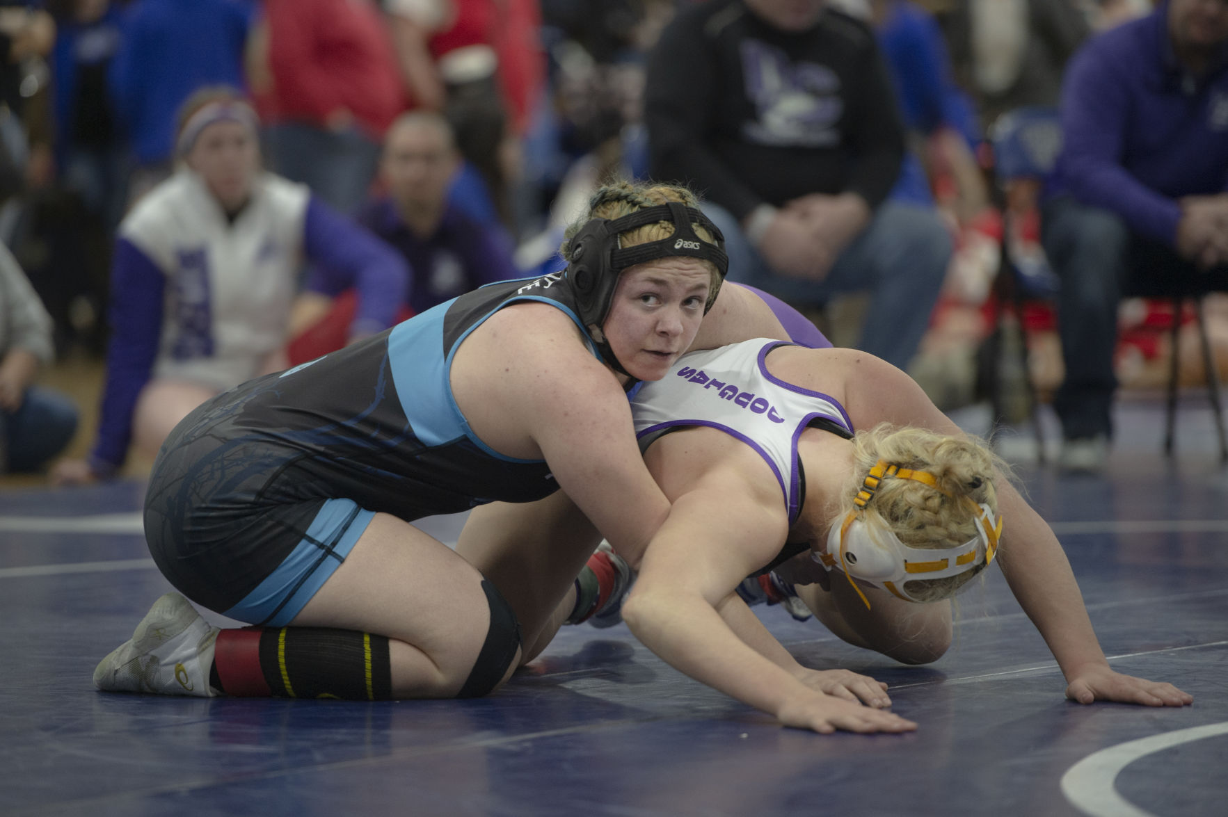 020920-sw-girlswrestling